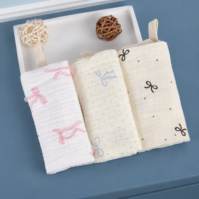 TinyBabi™ GentleNest Burp Cloth Set